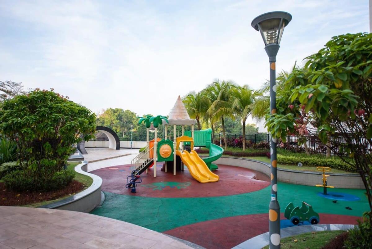 Comfy 3Br Apt In Danga Bay Free Parking Sea View Johor Bahru Ngoại thất bức ảnh