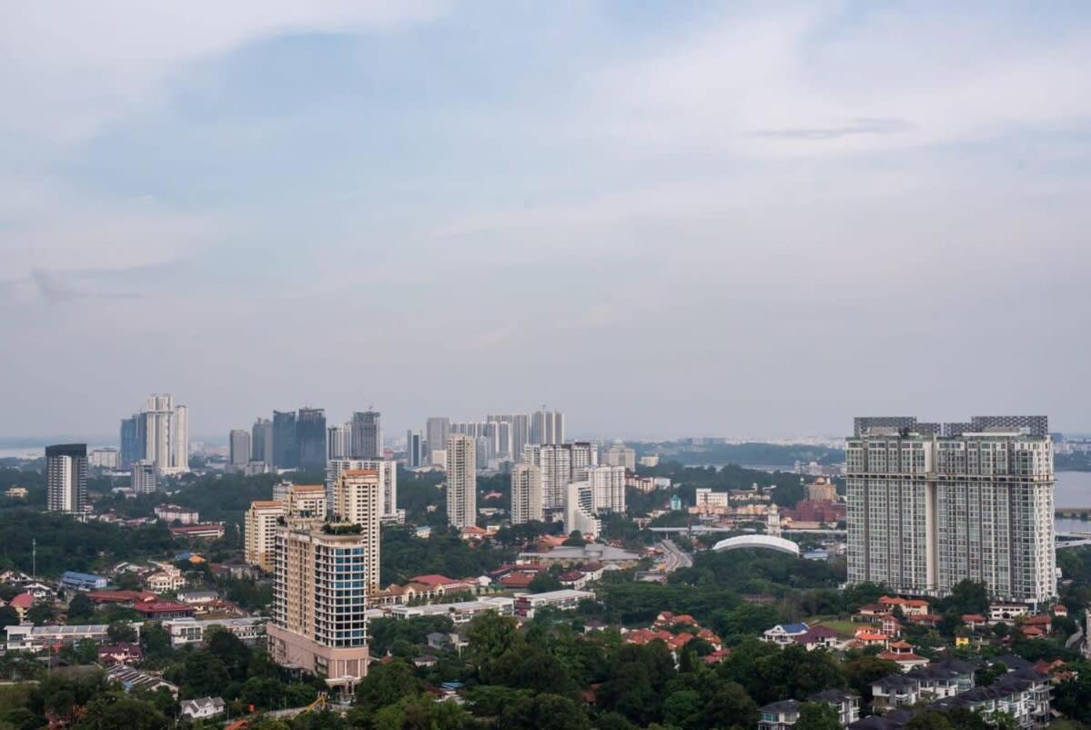 Comfy 3Br Apt In Danga Bay Free Parking Sea View Johor Bahru Ngoại thất bức ảnh